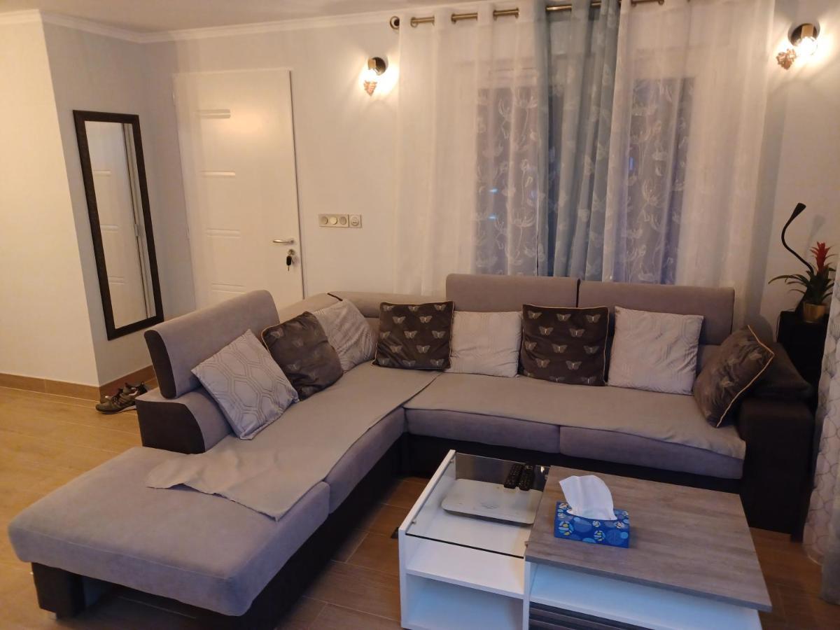 Maison Calme/Chambre Privee/Clim+Tv/Petit Dejeuner Inclu/Tout Confort Nevers Exterior photo